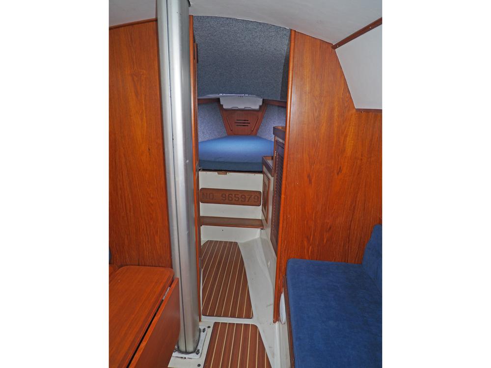 Cabin en avant, H&eacute;bergements